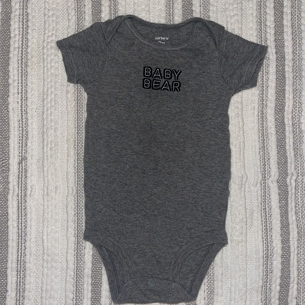 Carters onsie bundle - Picture 2 of 6
